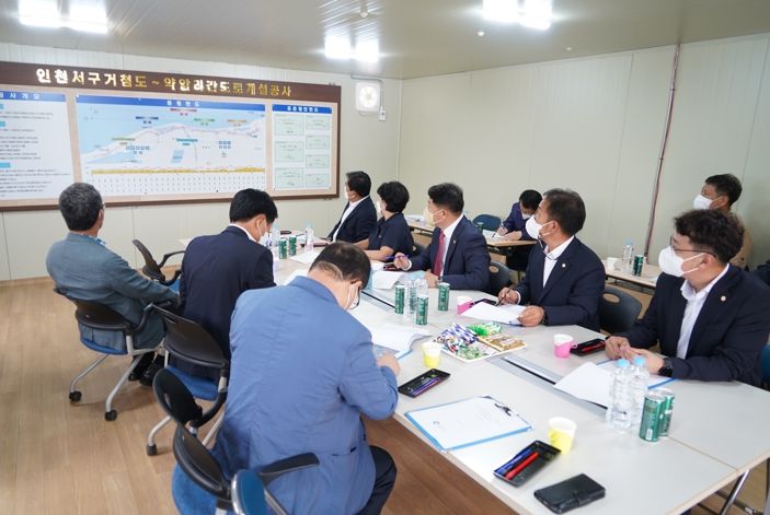 강화군의회 박승한 의장,한승희 의원,박용철 시의원, 군 현안사항 해결위해‘공조’