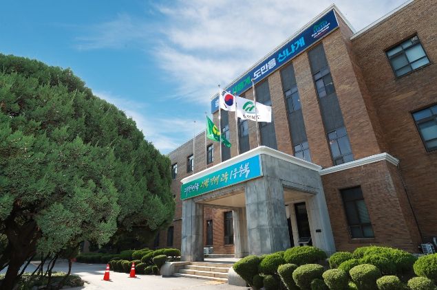 김영환 도지사, 휴일에도 수출과 투자유치 위해 동분서주