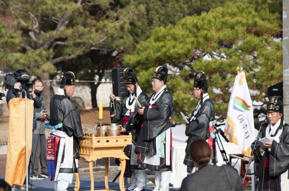 명성태황후 탄신 171주년 숭모제 진행