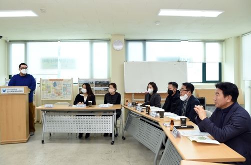 김동근 의정부시장, 경기북부하나센터 방문