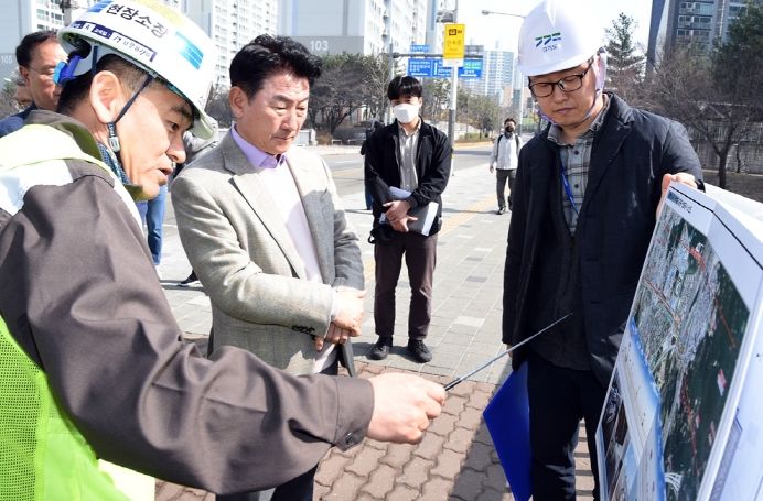 의정부시, 현장 시장실 통한 탑석사거리 보행환경 개선