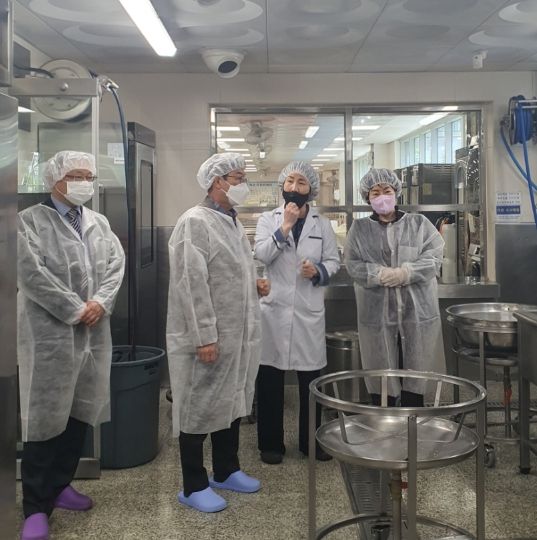 안산교육지원청, 안전한 학교급식 위한 현장 행보 강화