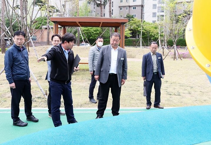 파주시, 가람마을 근린공원 어린이 물놀이시설 개장 준비