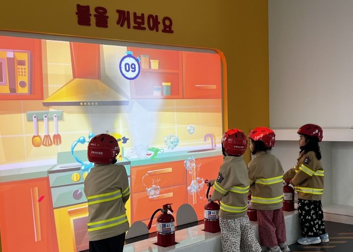 유아 활동 사진