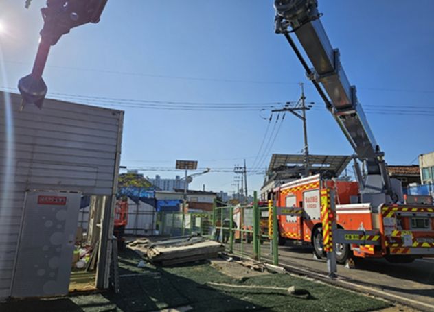 전북소방, 무인파괴방수차로 특수재난 대응력 검증